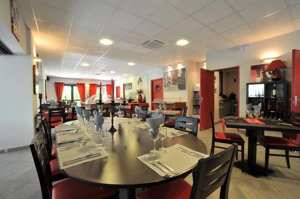 Hotel Au Relais De Trans Draguignan Dış mekan fotoğraf